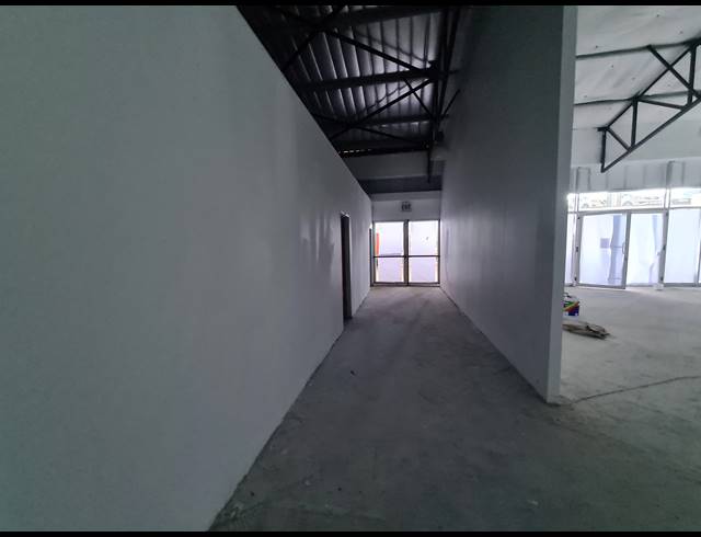 185M² RETAIL TO LET IN BRACKENFELL CENTRAL